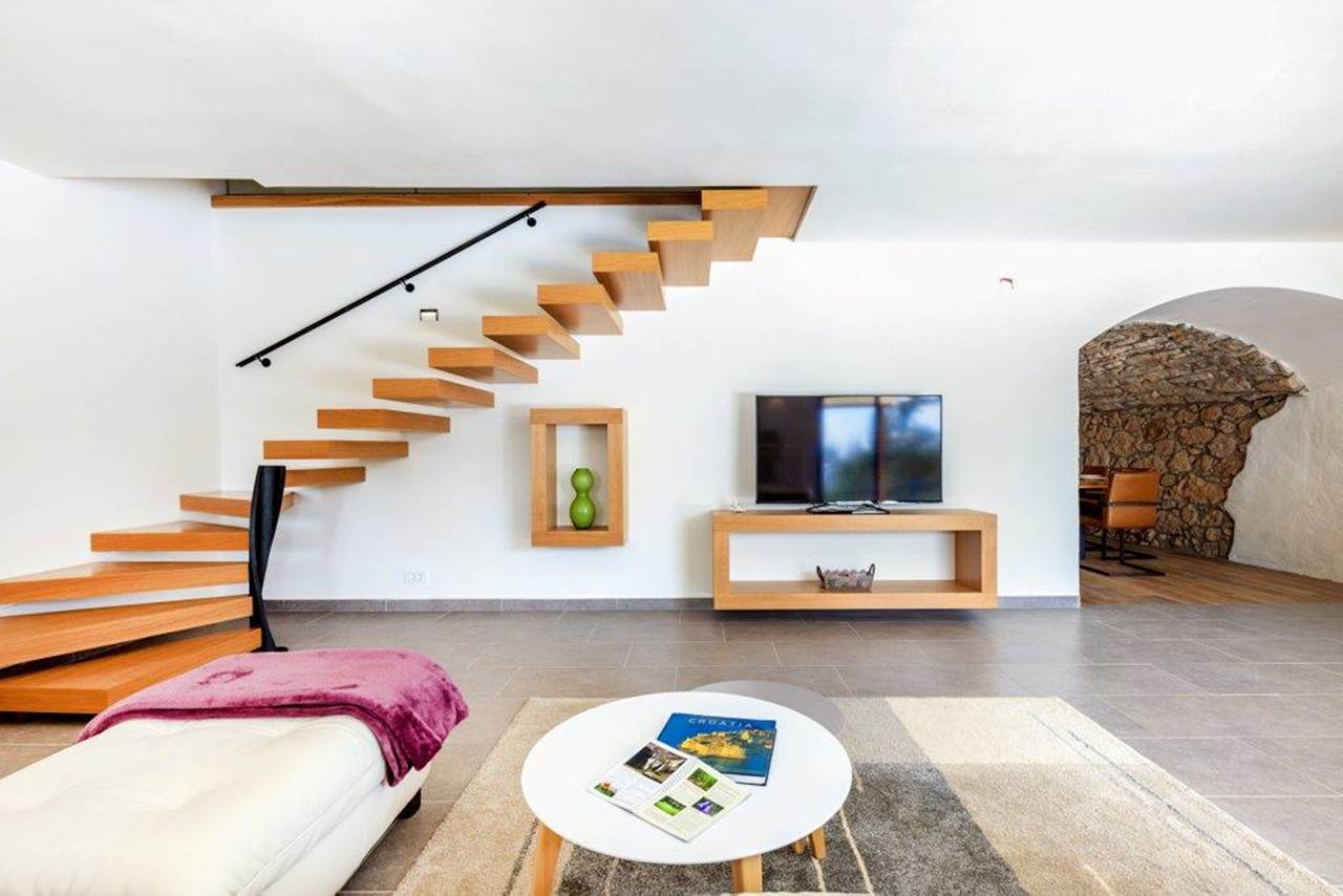 Villa with pool croatia